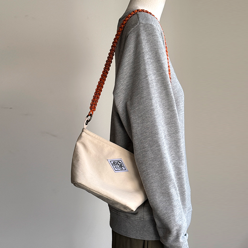 Buffing Off-White Small Crossb - Japanese Outdoor Camping Brand 评论和价格
